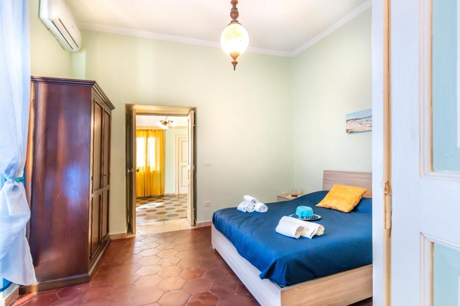 Casa Cacace Villa มัสซาลูเบรนเซ ภายนอก รูปภาพ